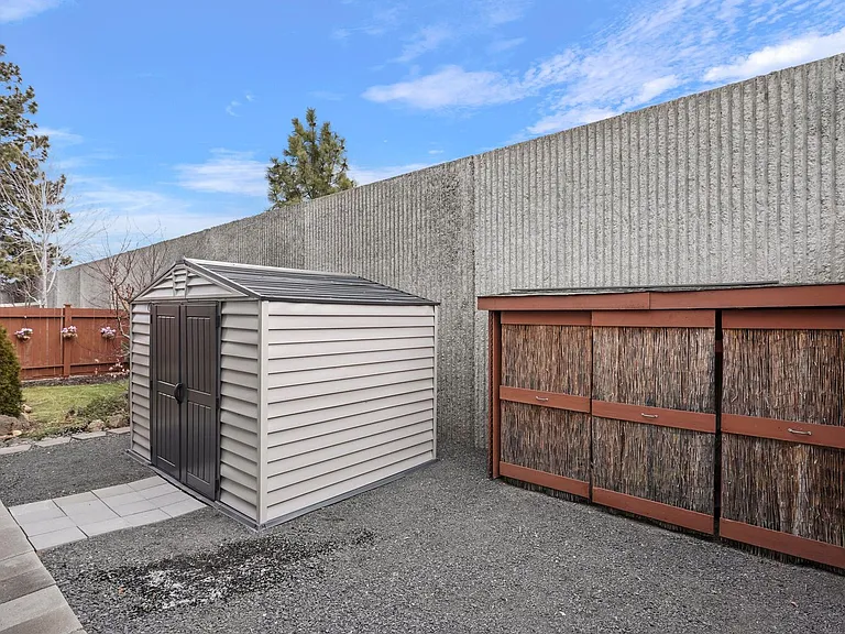 61386 Merriewood Ct — Photo 3