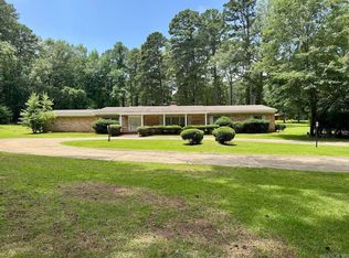 2500 Forest Lawn Dr, El Dorado, AR 71730