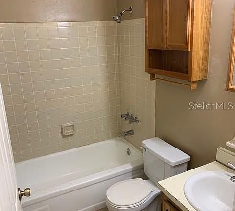 3rd image of 1923 NW 23rd Blvd APT 112
