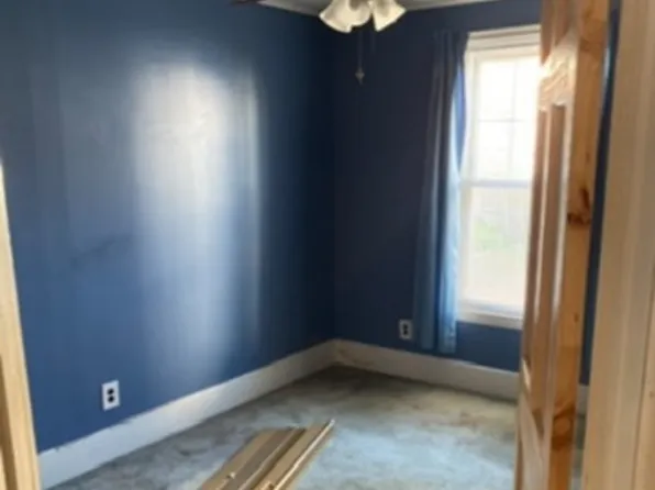 53 Clayton St Floor 1, Malden, MA 02148