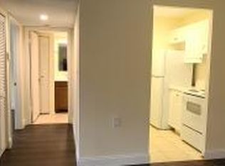 1080 N Benoist Farms Rd UNIT 107, West Palm Beach, FL 33411