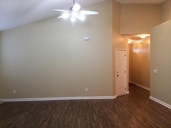 5th image of 2906 John Cabot Dr