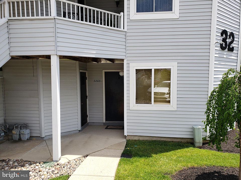1st image of 3203 Jennifer Ct