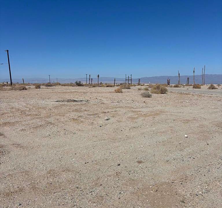 1st image of 926 Flamingo Pl