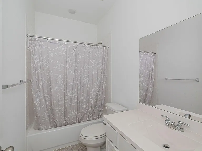 720 Wycliffe Dr — Photo 10