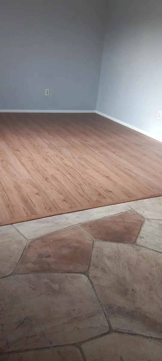 Living Room - 5478 Aspen Ave #B
