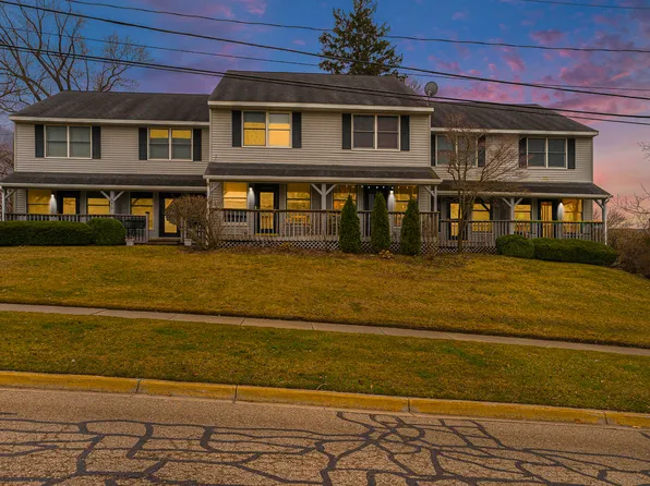 650 Conger St APT 4, South Haven, MI 49090