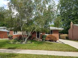 26254 Audrey Ave, Warren, MI 48091
