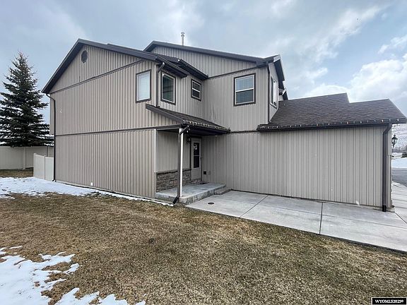 2nd image of 176 Seminole Dr