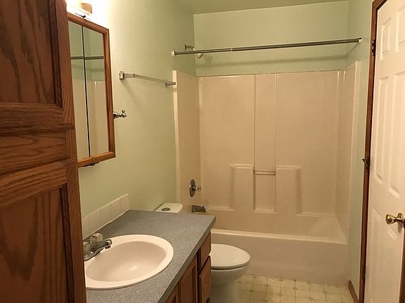 Main Bath