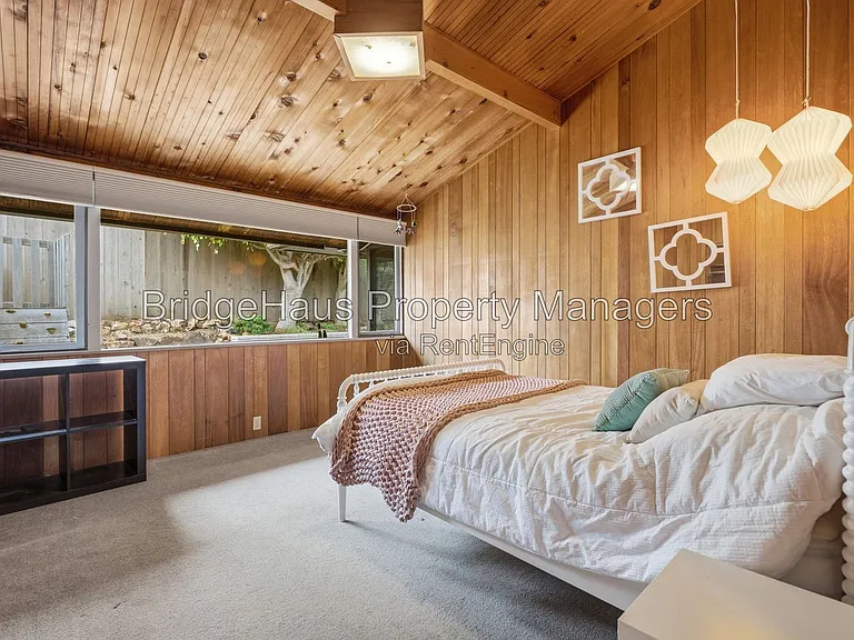 1541 Garrison Pl — Photo 33