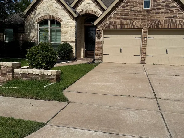 16923 Lumberton Dr, Cypress, TX 77433