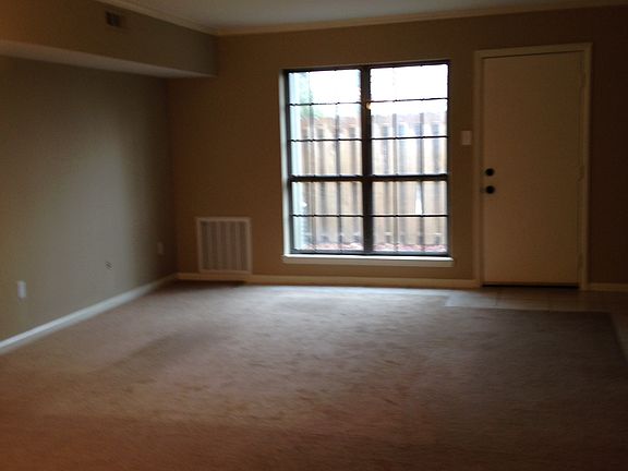 4th image of 503 Green Mountain Cir APT 51