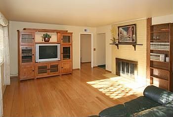 1st image of 3014 Alameda