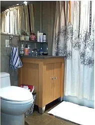 Rented by R New York