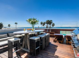 924 Palisades Beach Rd, Santa Monica, CA 90403