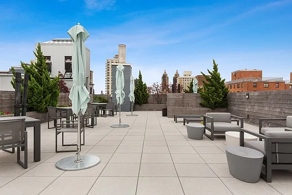 Sold by Corcoran | media 8