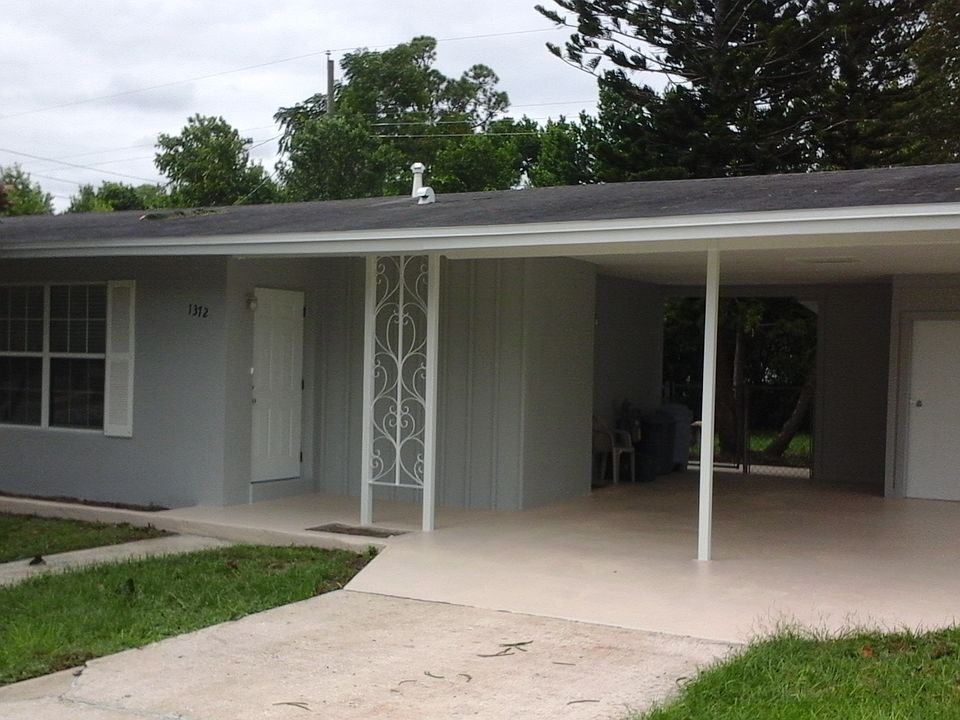 1st image of 1372 Whitewood Dr