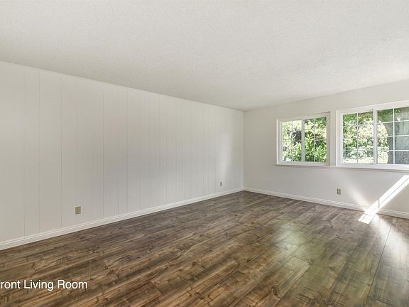 5th image of 8408 Lake Forest Dr