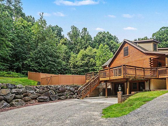 3rd image of 206 McCorkel Rd