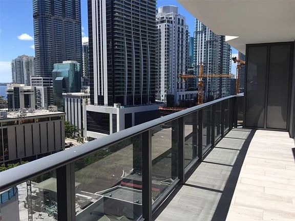 4th image of 45 1411th St
