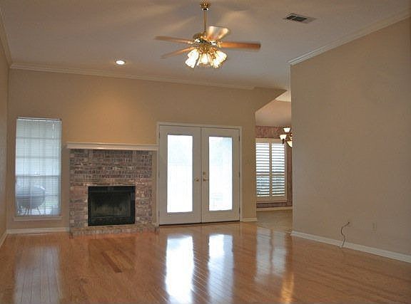2nd image of 2295 Orchid Ln