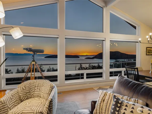 4092 San Juan Boulevard, Anacortes, WA 98221