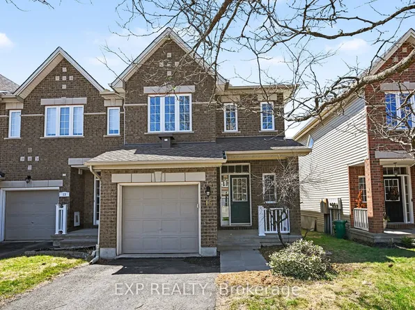 15 Cedar Valley Dr, Ottawa, ON K2M 2Y5