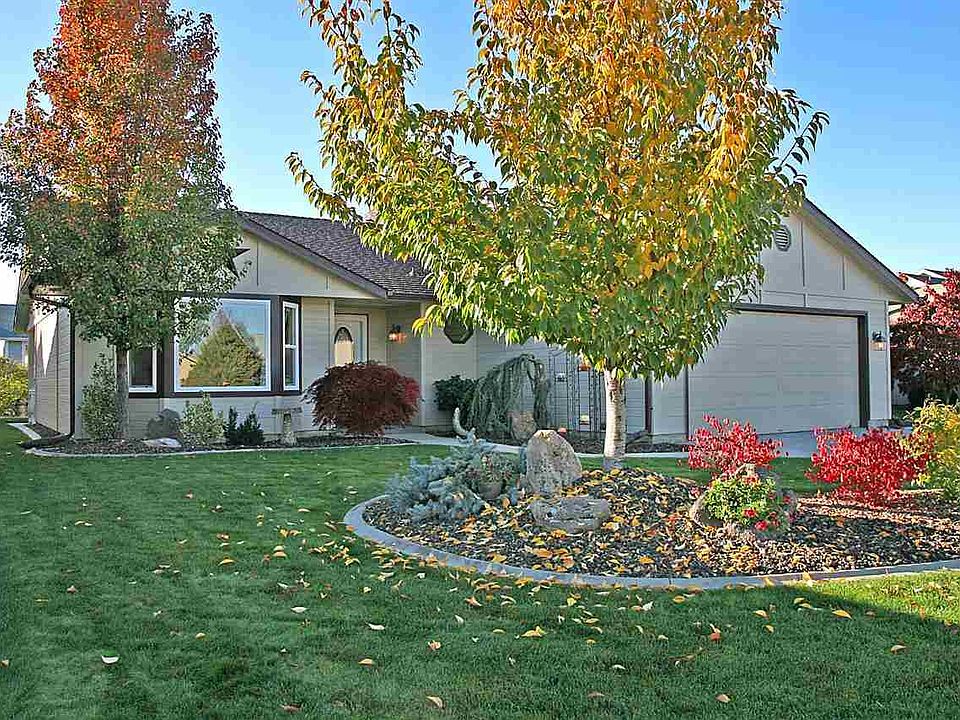 1st image of 8531 W Clubhouse Ln