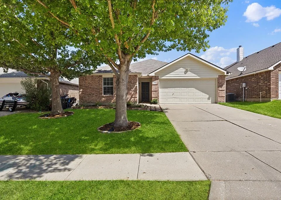 1110 Antoinette Dr