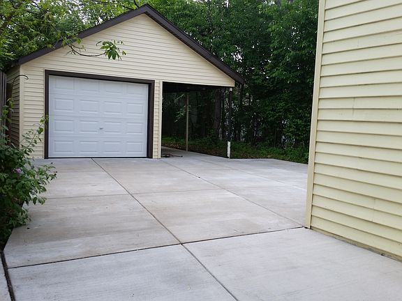 5th image of 284 Colvin Ave