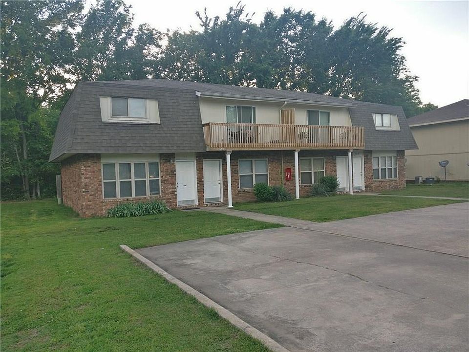 1st image of 687 N Betty Jo Dr