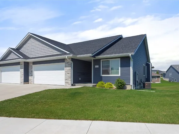 731 Heartland Ct, Fairfax, IA 52228