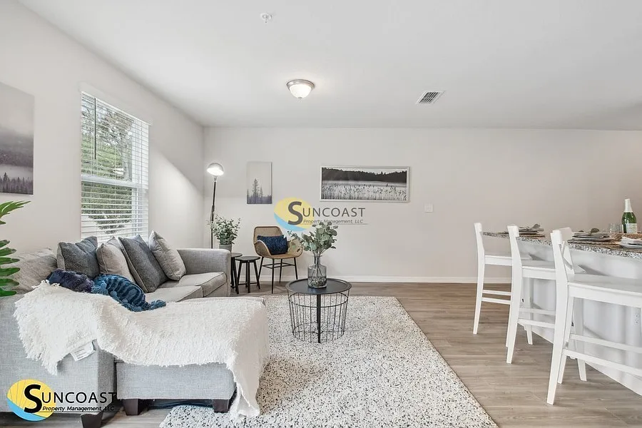 Just Dropped 2Bd|2Ba On 1st Fl! — Photo 3