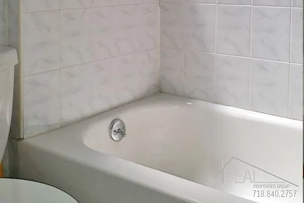 Rented by Ideal Properties Group | media 26