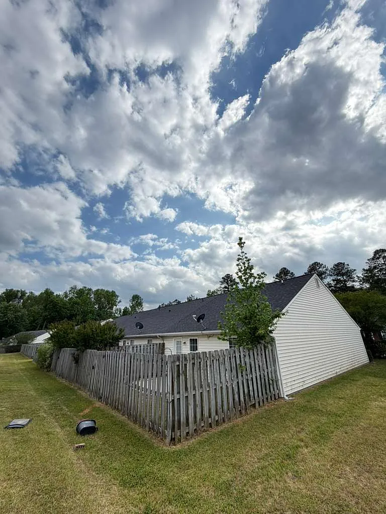 Back of home - 901 Laurel Pl
