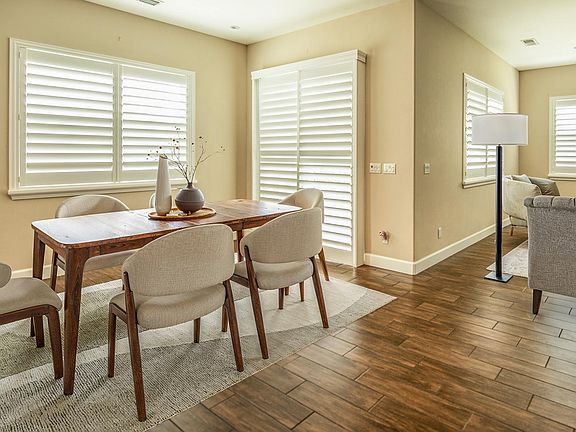 4th image of 429 Pacific Heights Drive