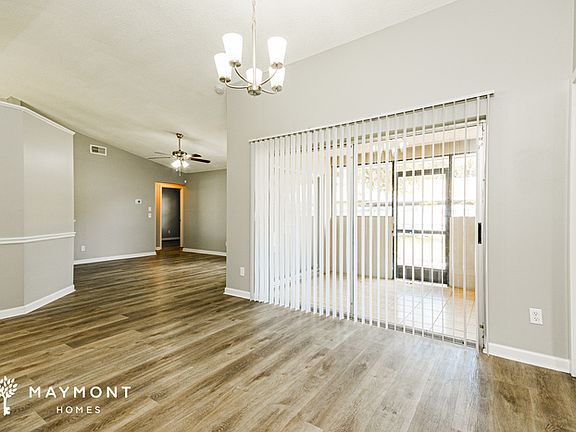 5th image of 2404 Whispering Maple Dr