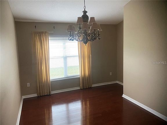 5th image of 31040 Chatterly Dr