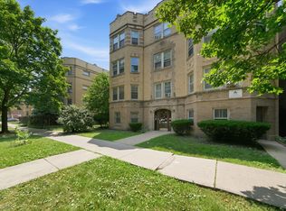 6316 N Artesian Ave APT 102, Chicago, IL 60659