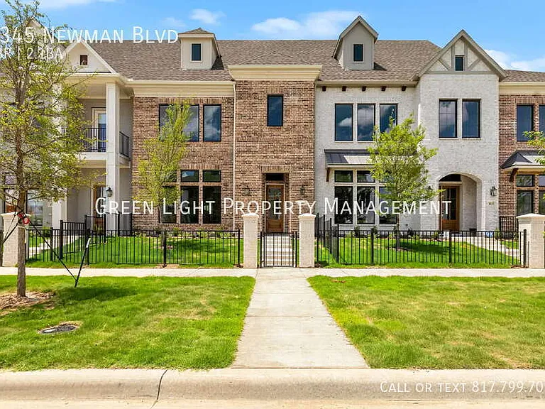 4345 Newman Blvd — Photo 1