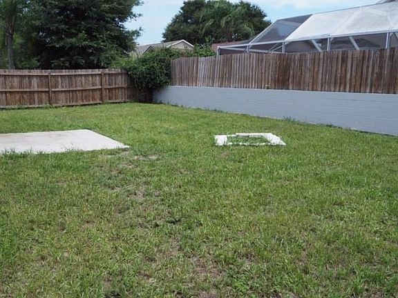 5th image of 13308 Silvercreek Dr