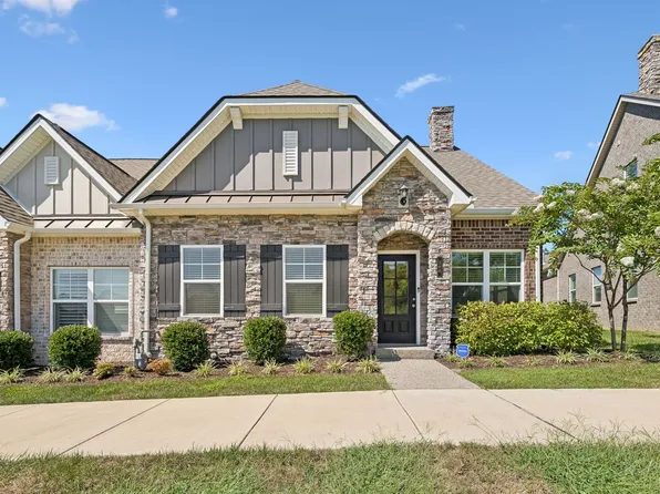 206 Trevor Dr, Mount Juliet, TN 37122