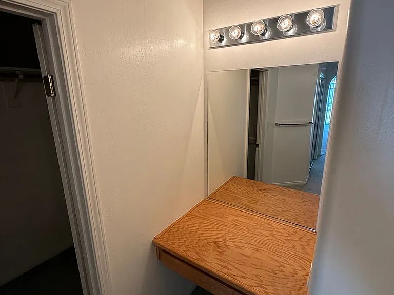 12710 Crystal Cove Ave — Photo 18