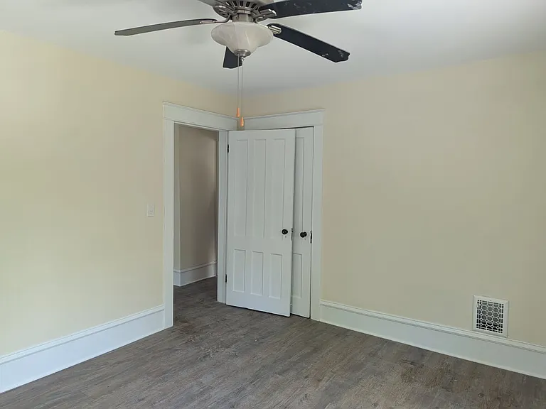 100 S Decatur St #100 — Photo 16