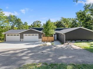 4209 Twin Ridge Ct SE, Cedar Rapids, IA 52403