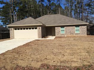 1516 Sugar Maple Ln, Hensley, AR 72065