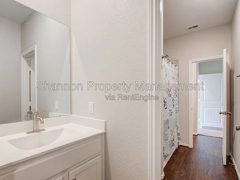 9547 Summer River Dr — Photo 22