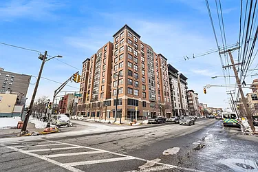 4301 Park Avenue, #6E