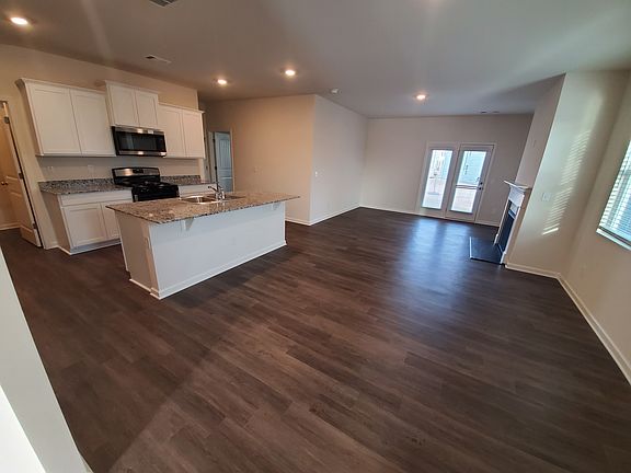 4th image of 5369 Aster Pl